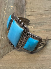 Load image into Gallery viewer, Vintage  Navajo Turquoise Cuff
