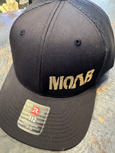 Load image into Gallery viewer, Snapback Trucker Cap-Black
