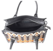 Load image into Gallery viewer, Myra Nuevas Vistas Crossbody
