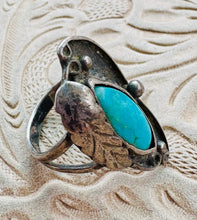 Load image into Gallery viewer, Vintage Turquoise Ring
