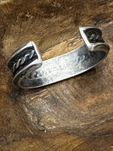 Load image into Gallery viewer, Vintage Zuni Sterling Twisted Wire Rope Cuff
