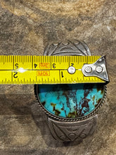 Load image into Gallery viewer, Vintage Navajo Turquoise Cuff
