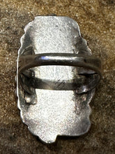 Load image into Gallery viewer, Vintage Navajo Turquoise Ring
