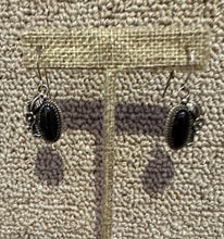 Load image into Gallery viewer, Vintage Onyx earrings
