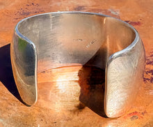Load image into Gallery viewer, Vintage Turquoise Cuff
