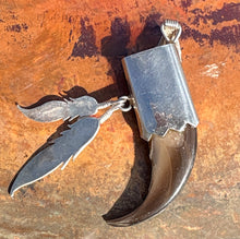 Load image into Gallery viewer, Vintage Bear Claw, Turquoise Sterling Silver Pendant
