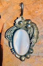 Load image into Gallery viewer, Sterling Silver Mother of Pearl Pendant
