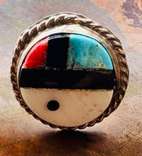 Load image into Gallery viewer, Southwestern Inlay Sunface Ring
