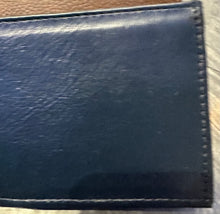Load image into Gallery viewer, Mens Leather Wallet
