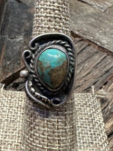 Load image into Gallery viewer, Vintage Green Turquoise Ring
