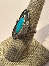 Load image into Gallery viewer, Vintage Turquoise Ring

