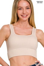 Load image into Gallery viewer, Ribbed Top w Pads
