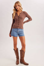 Load image into Gallery viewer, Scalloped Hem Top
