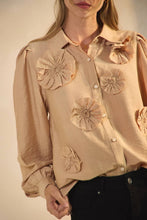 Load image into Gallery viewer, Textured Blouse
