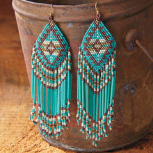 Load image into Gallery viewer, Western Seedbead Earrings
