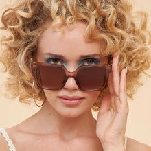 Load image into Gallery viewer, Luxe Lainey Sunglasses - Rose

