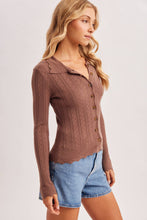 Load image into Gallery viewer, Scalloped Hem Top
