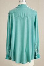 Load image into Gallery viewer, Vintage Long Sleeve Shirt
