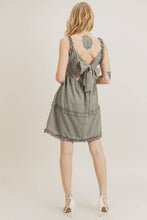 Load image into Gallery viewer, Frilled Midi Dress
