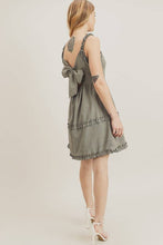 Load image into Gallery viewer, Frilled Midi Dress
