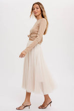 Load image into Gallery viewer, Tulle Midi Skirt
