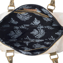 Load image into Gallery viewer, Myra Summit Line Leather Laptop Bag in Desert Cream: Desert Cream
