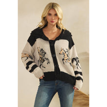 Load image into Gallery viewer, Horse Print Sweater
