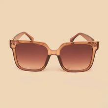 Load image into Gallery viewer, Luxe Lainey Sunglasses - Rose
