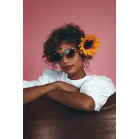 Load image into Gallery viewer, Hayley Limited Edition Sunglasses - Nude
