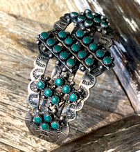 Load image into Gallery viewer, Vintage Zuni Cuff
