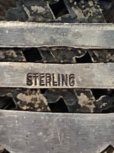 Load image into Gallery viewer, Vintage Zuni Cuff
