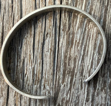 Load image into Gallery viewer, Hopi Overlay Cuff
