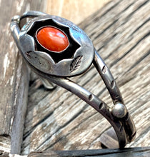 Load image into Gallery viewer, Navajo Shadowbox Cuff
