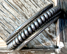 Load image into Gallery viewer, Navajo Spiral Center Cuff
