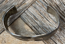 Load image into Gallery viewer, Hopi Sandcast Cuff
