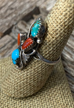 Load image into Gallery viewer, Vintage Navajo Turquoise and Coral Ring
