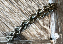 Load image into Gallery viewer, Vintage Chain Cuff
