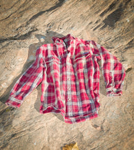 Load image into Gallery viewer, River Guide Mens Shirt - Short Sleeve
